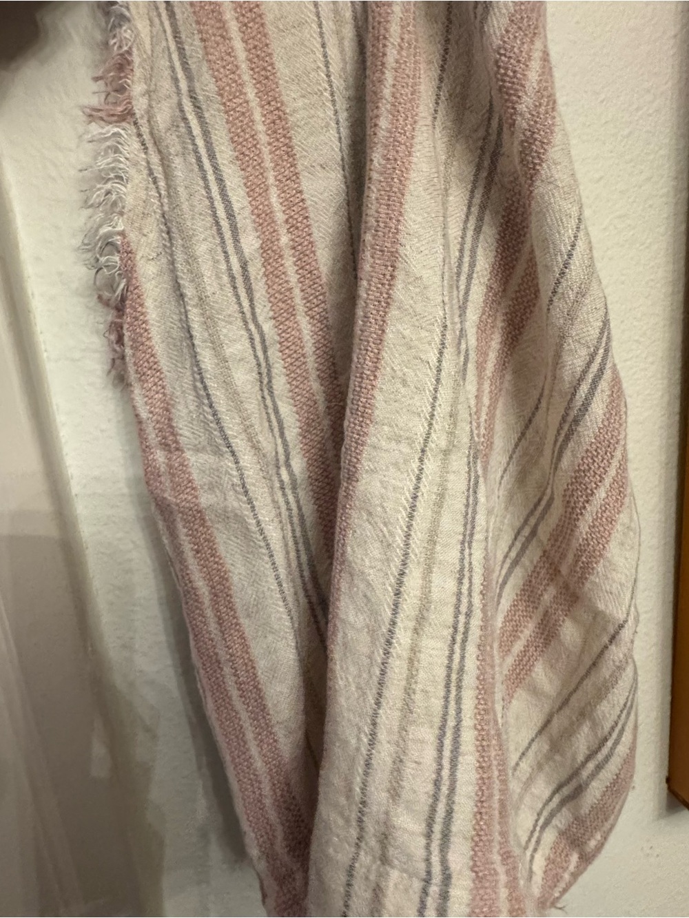 Anthropologie Cloth & Stone Striped Button Back Top Linen Blend Crop Fray Tank - Picture 8 of 8